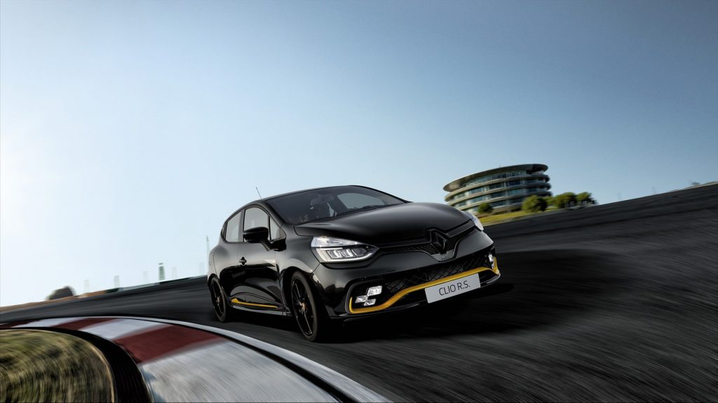 Renault Unveils Limited Edition Clio Rs 18 Kaya Fm